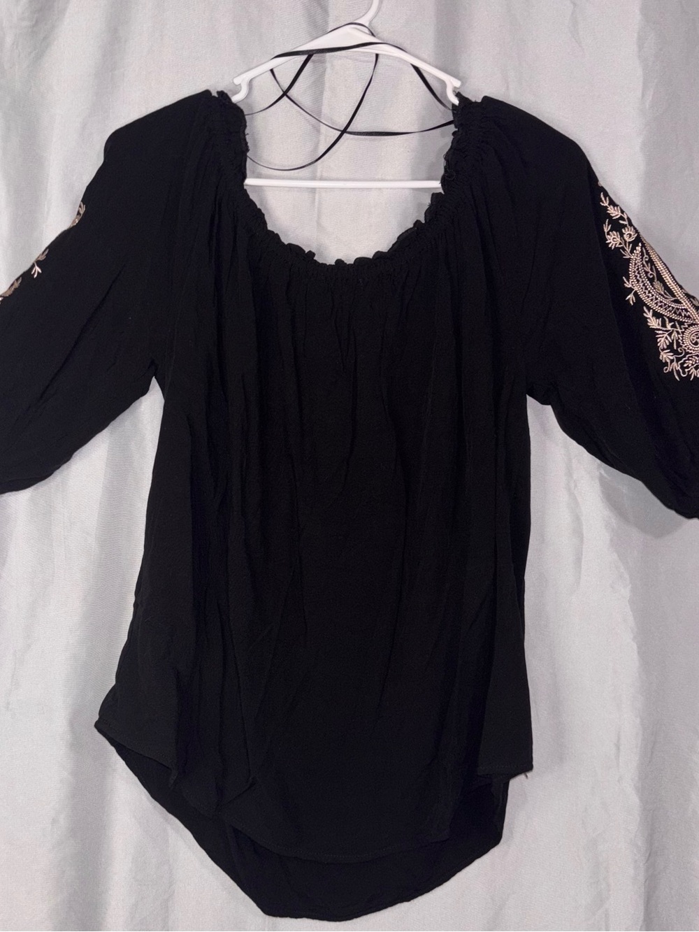 Signature Studio Tunic with Cream Embroidery - Picture 7 of 8